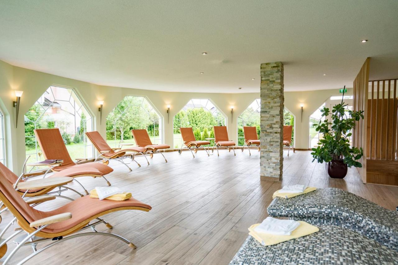 Moehringers Schwarzwald Hotel Bonndorf im Schwarzwald Esterno foto