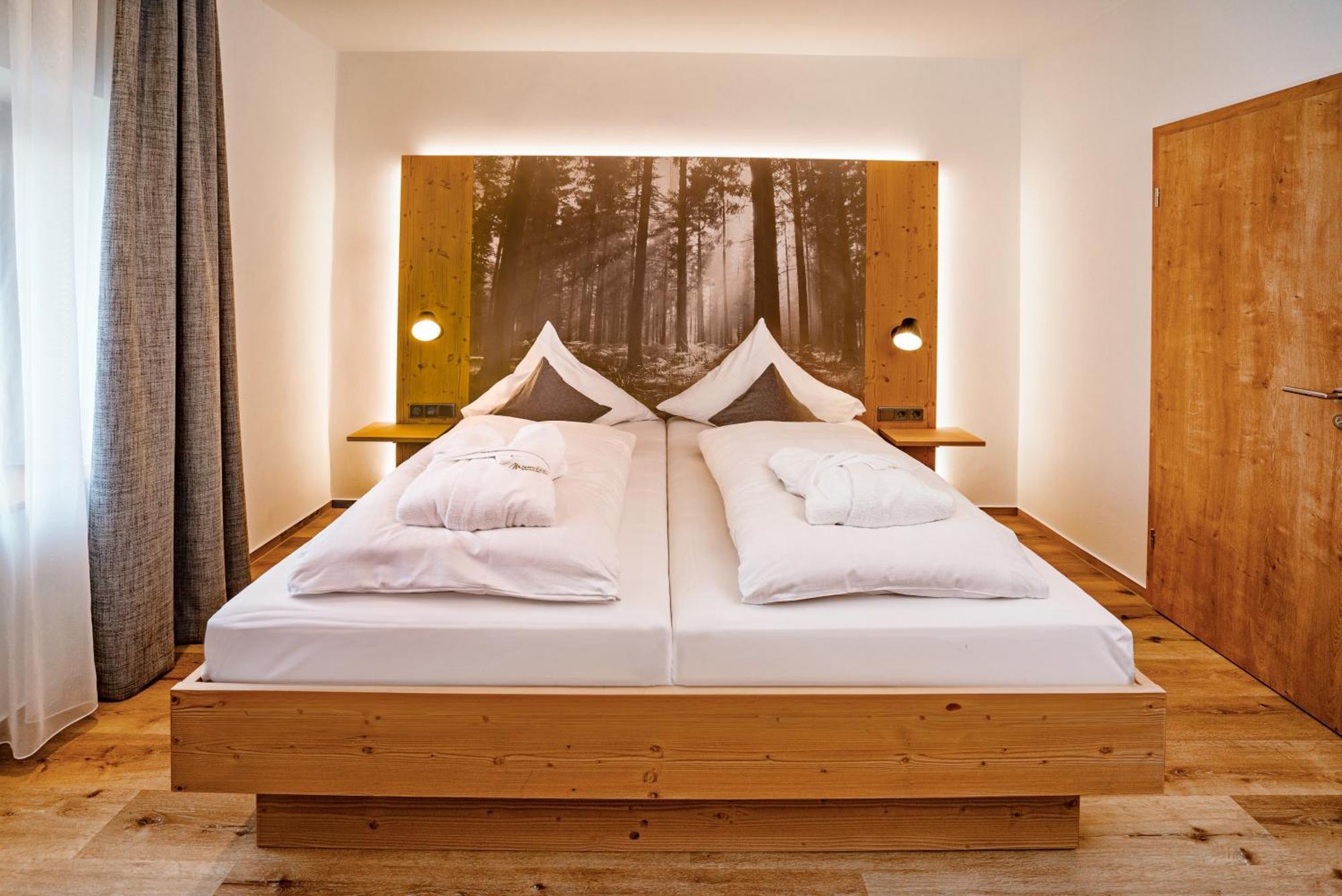Moehringers Schwarzwald Hotel Bonndorf im Schwarzwald Esterno foto